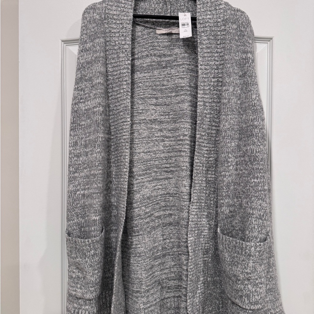 LOFT Sweater Vest Gray Size 14 Plus NWT